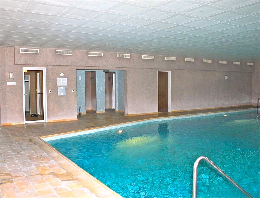 Whg. mit Hallenbad, Winterthur (ZH), Schweiz